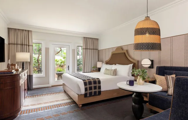 غرفة بسرير مزدوج بإطلالة على الحديقة، Estancia La Jolla Hotel And Spa 1/2