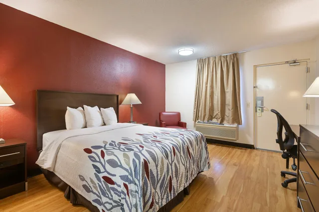 غرفة ديلوكس بسرير كوين، Red Roof Inn Hardeeville 1/4