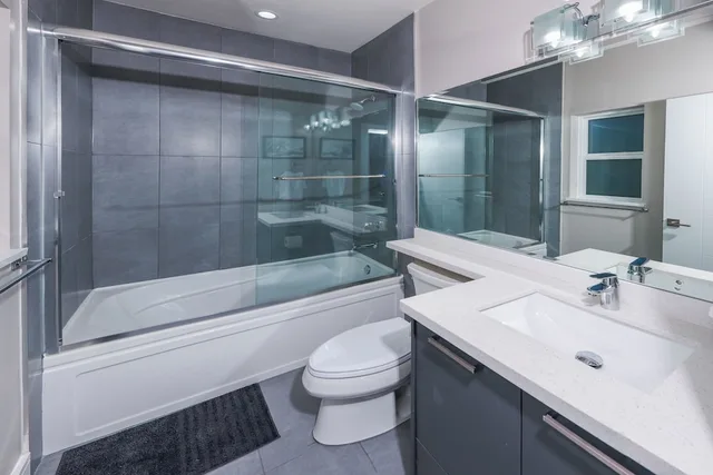 2 Bedrooms, Superior, Basement, Suite, 2 Queen Beds, Sofa، The Chateau 5/6