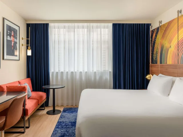 غرفة ديلوكس بسرير مزدوج، Pullman Budapest 3/7