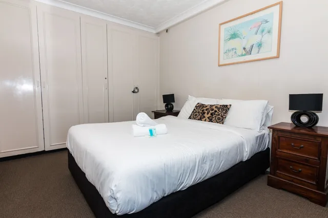 استوديو اقتصادي بسرير كينج، Beachcomber Resort Surfers Paradise 1/5