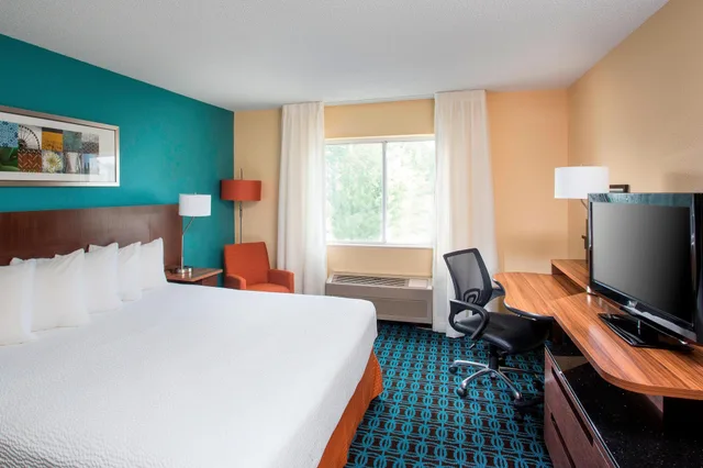 غرفة بسريرين كوين لذوي الإعاقة، Fairfield Inn Terre Haute 1/2