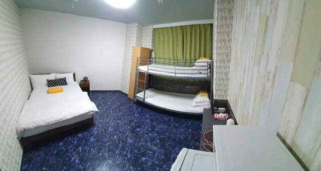غرفة أساسية رباعية بأسرّة بطابقين بحمام مشترك، Shinjuku Sky Capsule - Hostel 1/8