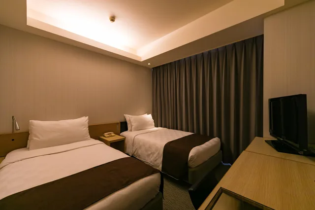 Semi Room, Standard, 2 Semi Double Beds، Naha Tokyu REI Hotel 2/2