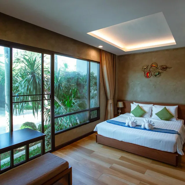 Room, King Bed, Accessible, Blue River Resort 1/10