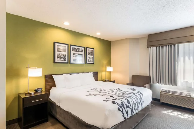 غرفة بسرير مزدوج لذوي الإعاقة، Sleep Inn & Suites Niantic North 1/4