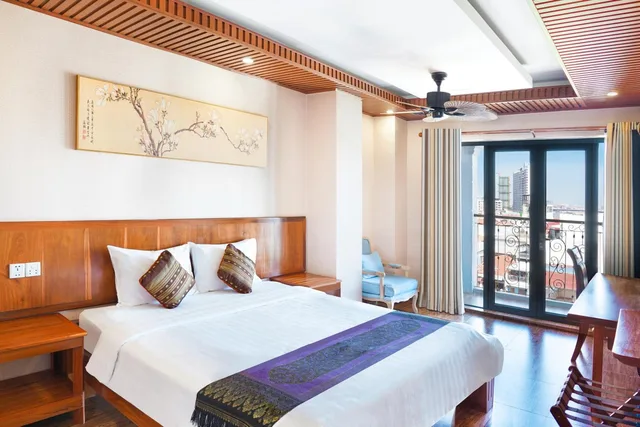 غرفة ديلوكس بسرير كينج بإطلالة على النهر، Phuminh Hotel Riverside 1/6