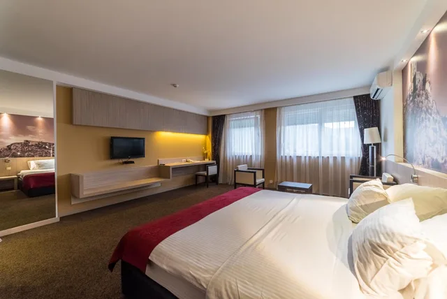 جناح ديلوكس بسرير كينج، CITY HOTEL MOSTAR 3/10