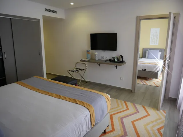 غرفة كومفورت بسرير كوين، GARDENIA BOUTIQUE HOTEL 2/3