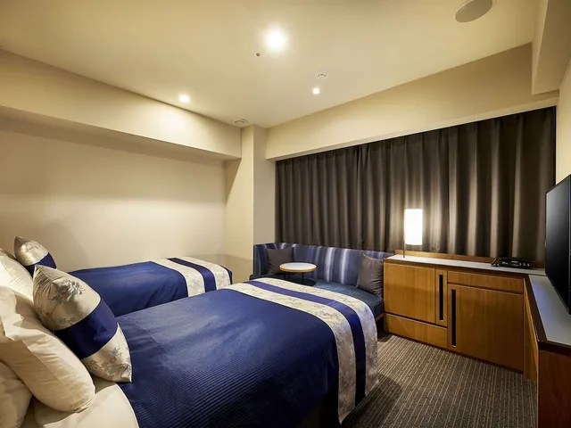 غرفة بريميوم بسريرين منفصلين، Hotel Gracery Osaka Namba 1/4