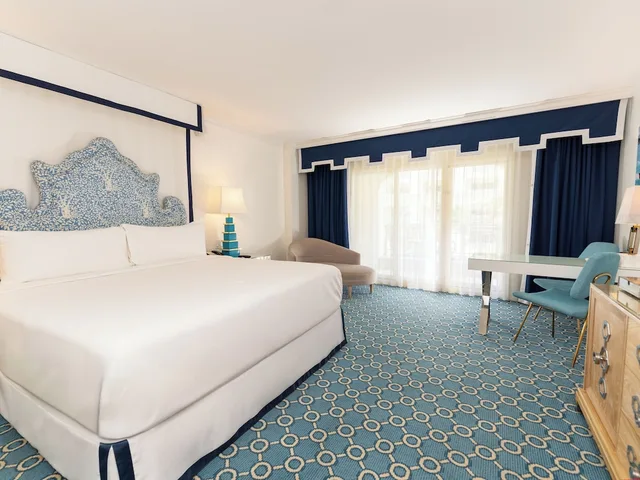 Room, King Bed, Ocean Front، Eau Palm Beach Resort Spa 1/4
