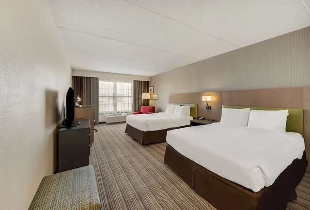 غرفة بسريرين كوين، Country Inn & Suites by Radisson, Findlay, OH 1/9