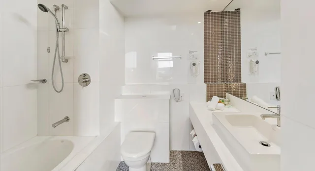 City, Deluxe، The Sydney Boulevard Hotel 3/3
