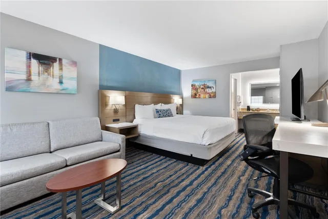 Room, King Bed, Sofa, Best Western San Diego/Miramar Hotel 3/4