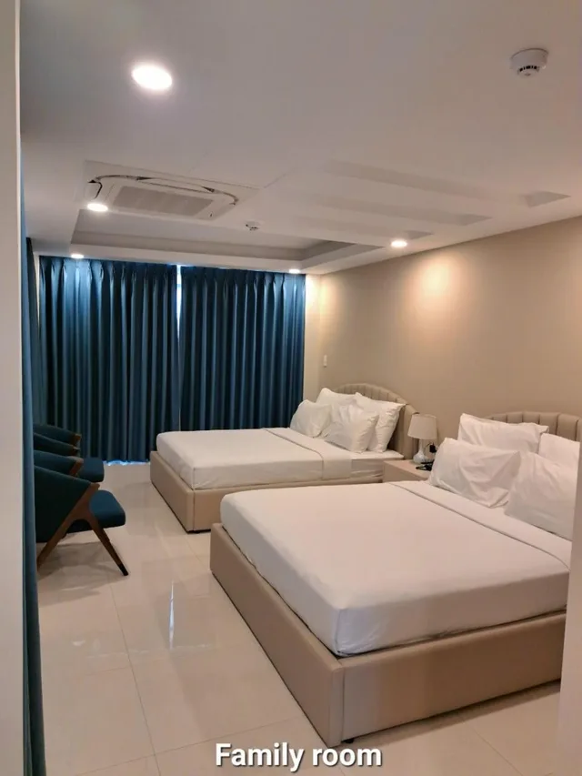 غرفة عائلية بسريرين كوين، Ruby Hotel Ben Thanh 2/6