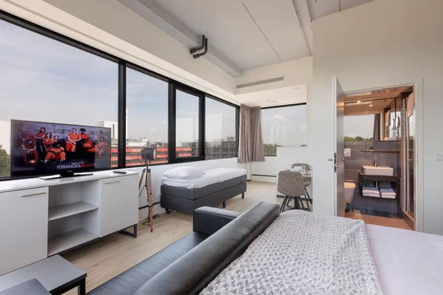 جناح بانورامي بسرير كوين وسرير فردي، 2l de Blend Hotel Utrecht 1/1