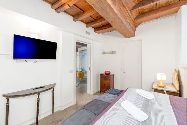 شقة حصرية بسرير كينج مع أريكة، Banchi Nuovi House - Castel Sant'Angelo 5/10