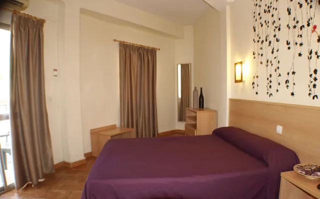 غرفة بسريرين منفصلين، Kristal Hotel 1/2