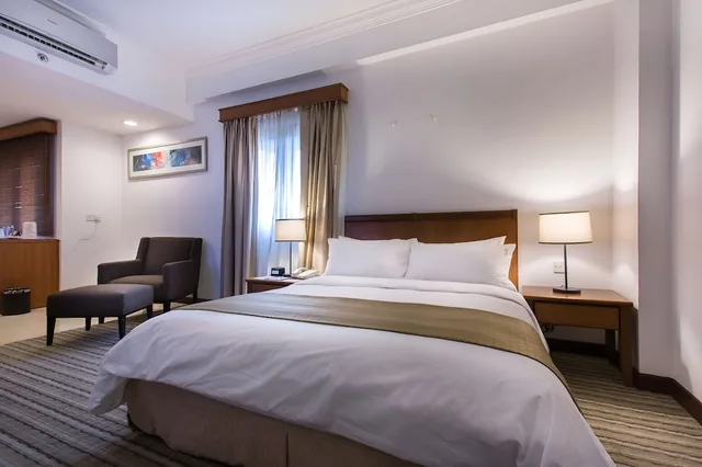 غرفة قياسية بسرير كوين للمدخنين، HOLIDAY INN RESORT BATAM 1/4