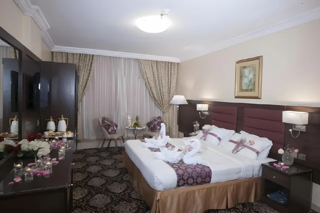 غرفة بسرير مزدوج أو سريرين منفصلين، فندق الازهر جده(Al Azhar Hotel Jeddah) 2/2