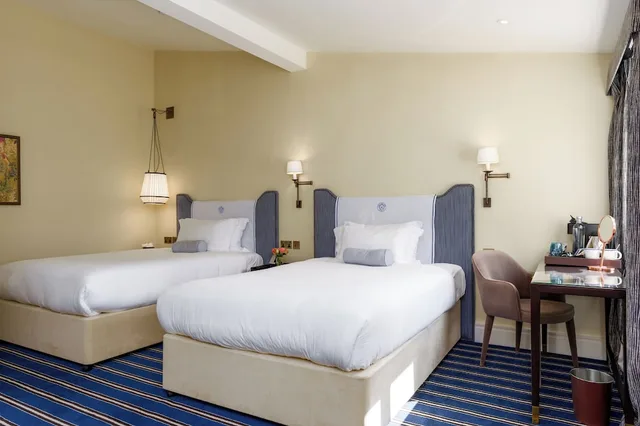 غرفة عائلية بسريرين مزدوجين، Red Lion Hotel 2/3