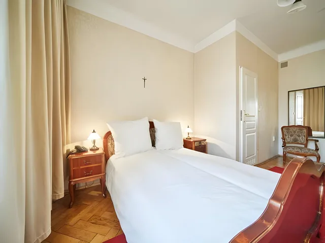 غرفة ثلاثية بسرير مزدوج، Hotel Pollera 1/2