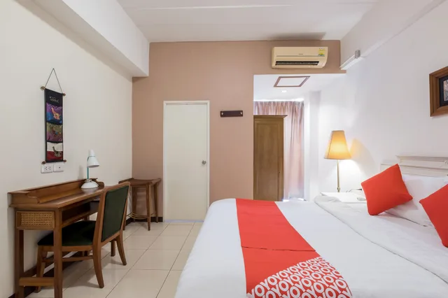 جناح بسرير كوين، Jl Bangkok 1/10