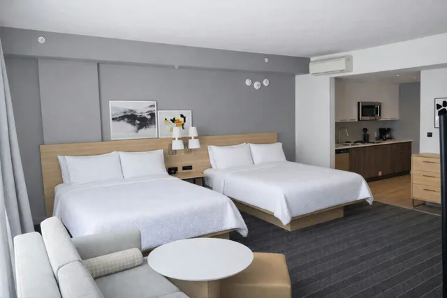 Studio, Suite, 2 Queen Beds, Bathtub, Staybridge Suites Montreal Airport - St-Laurent 2/4