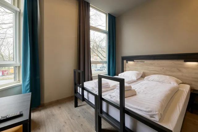 Room, Single, 3 Beds، a&o Rotterdam City 1/4