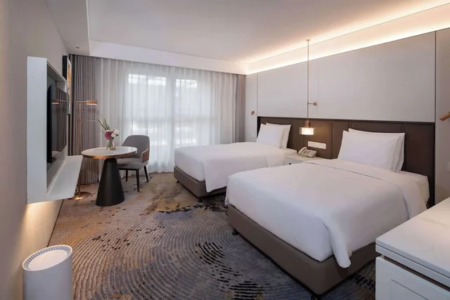 غرفة سوبيريور بسريرين منفصلين، Sunworld Dynasty Hotel 4/9