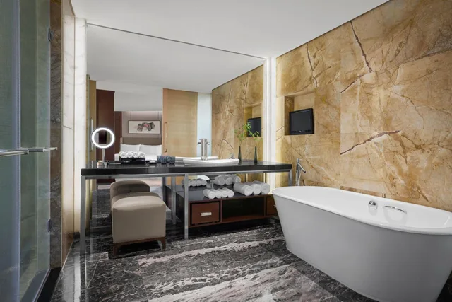 Deluxe, King Bed, High Floor, Jw Marriott Hotel Shenzhen 9/9