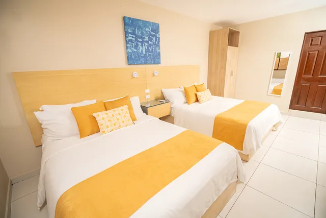 Room, Double Bed, Hot Tub, Hotel Los Farallones 2/2