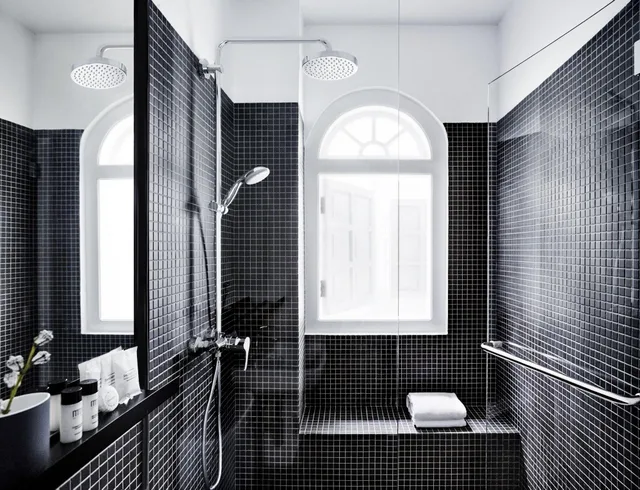 استوديو، Hotel Mono 2/2