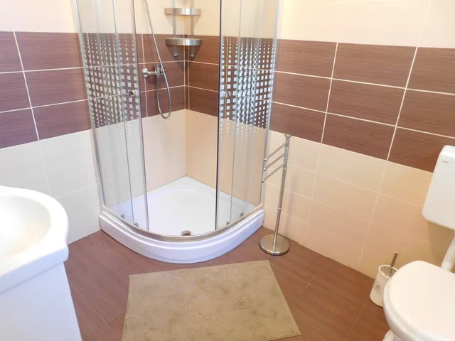 شقة، APARTMENTS IVO 3/3