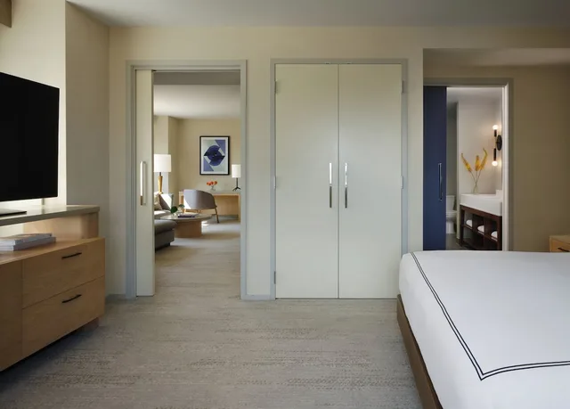 جناح بغرفة نوم واحدة بحوض استحمام لذوي الإعاقة، Hotel Palomar Phoenix A Kimpton Hotel 3/4