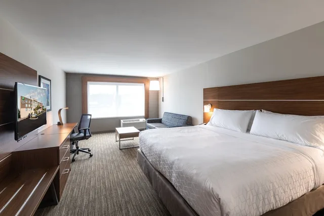 Suite, King Bed, Sofa, Accessible, Holiday Inn Express Suites Rock Hill An Ihg Hotel 1/4
