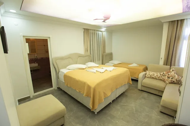 Family, Twin Beds, City View, Sofa, Balcony, Amasra Ayisigi Pansiyon 4/8