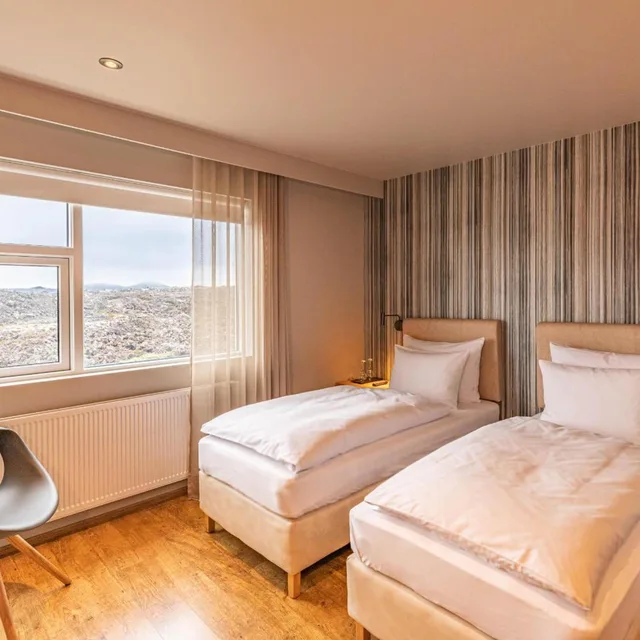 Northern Light Inn، Reykjanesbaer 7/55