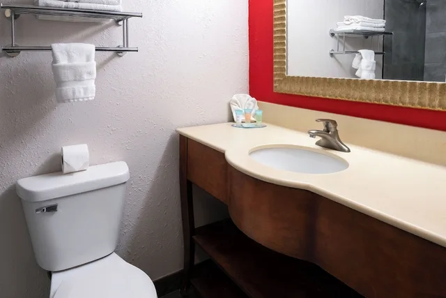 غرفة بسريرين كوين، American Inn and Suites Ferndale 3/3