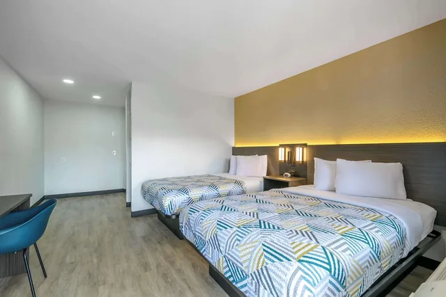 غرفة قياسية بسريرين مزدوجين، Motel6 Columbus, GA - Columbus Airport 1/4