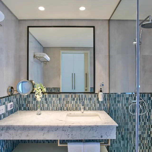 2 Bedrooms, Suite, Sea View, Direct Pool Access، Palma Bay Rotana Resort - New Alamein 6/8