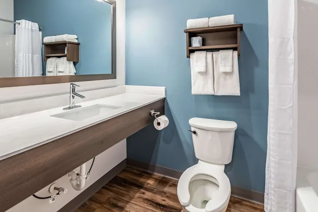 غرفة قياسية بسريرين كوين، WoodSpring Suites Indianapolis Zionsville 2/2