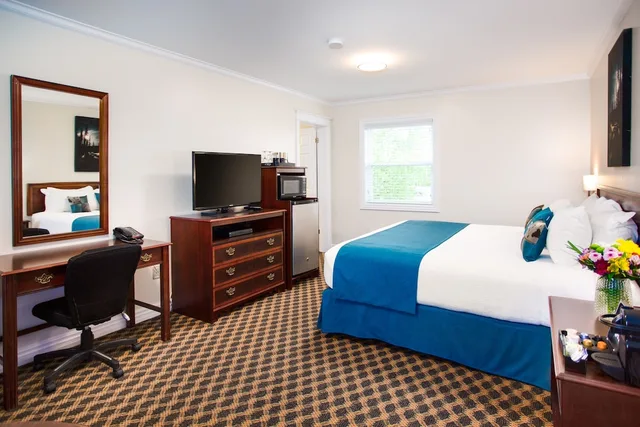Royal Inn & Suites، كورنر بروك 18/50