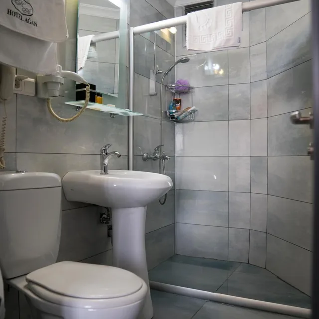 غرفة قياسية مفردة، Hotel Agan 11/12