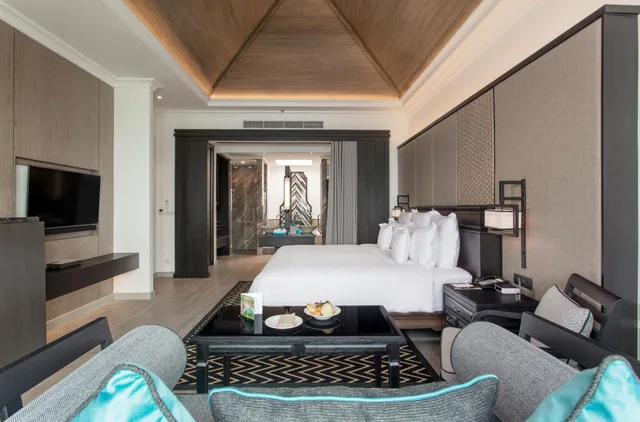 Junior Suite, King Bed, with Pool, Club Lounge Access، Intercontinental Pattaya Resort 4/12
