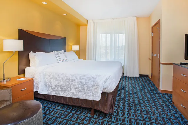 استوديو بسرير كينج مع أريكة، Fairfield Inn & Suites Cookeville 1/2