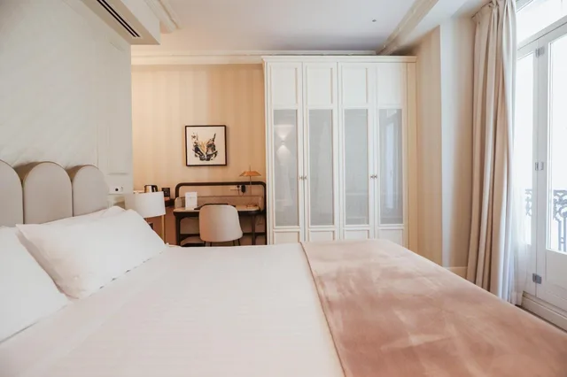 غرفة أساسية بسرير مزدوج، MYR Palacio Vallier 4/9