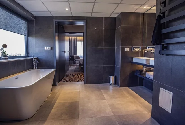 جناح تنفيذي، NOVOTEL KATOWICE CENTRUM 2/5