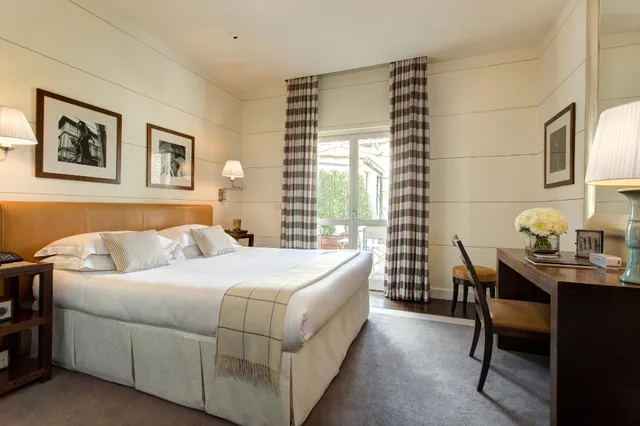 Penthouse Suite، Gallery Art Hotel 1/2