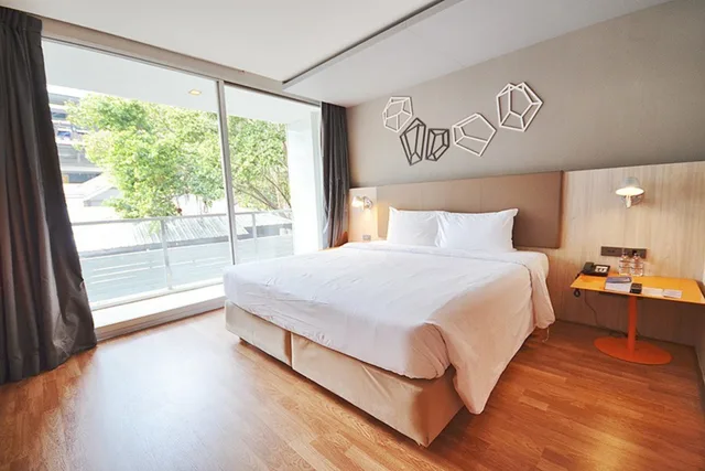 غرفة قياسية بسرير مزدوج أو سريرين منفصلين، The Heritage Bangkok Hotel 2/3